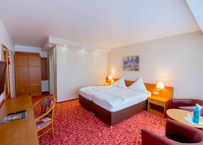 Caravelle Hotel Im Park