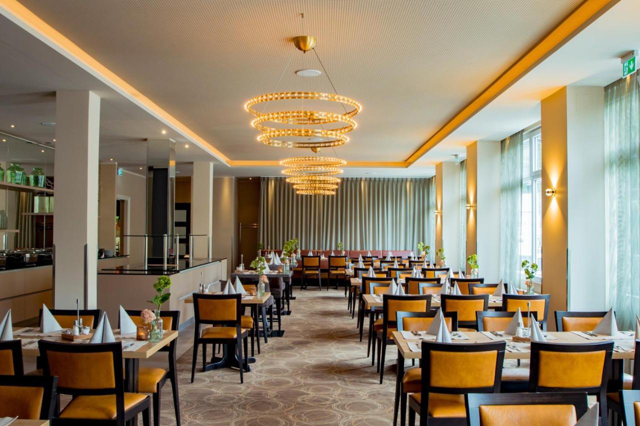 Caravelle Im Park Hotel